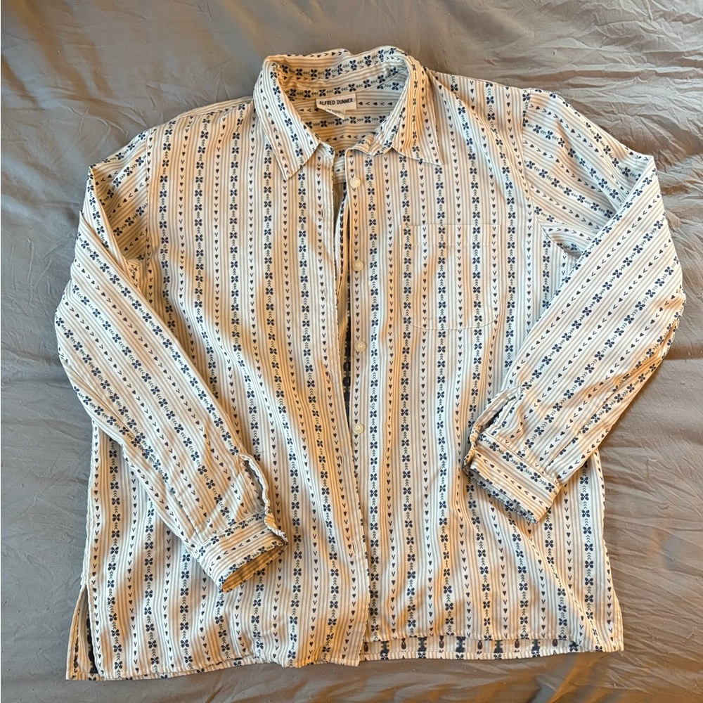 Alfred Dunner Women's Blue and White Patterned Shirt Jacket